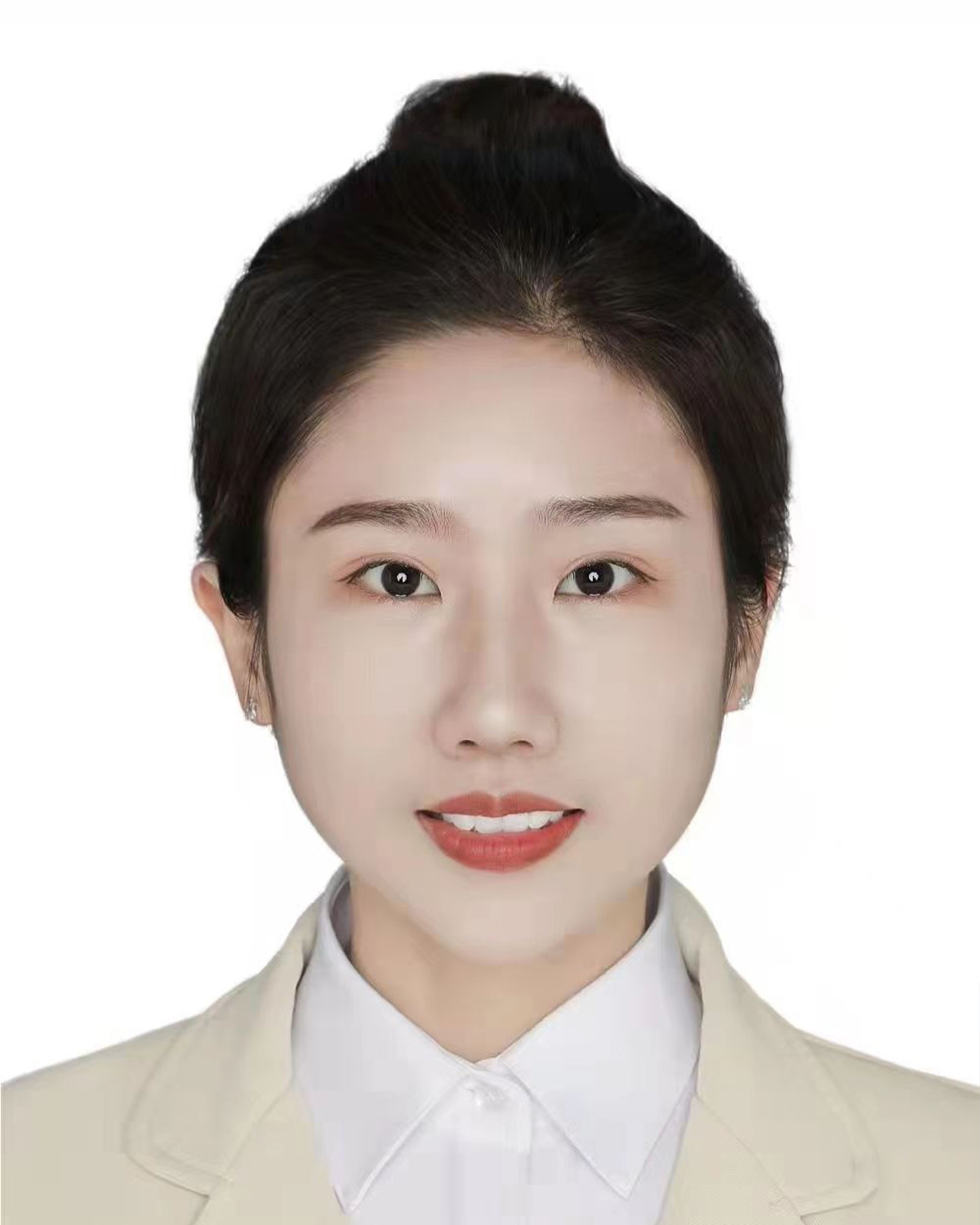 陈姣羽.jpg